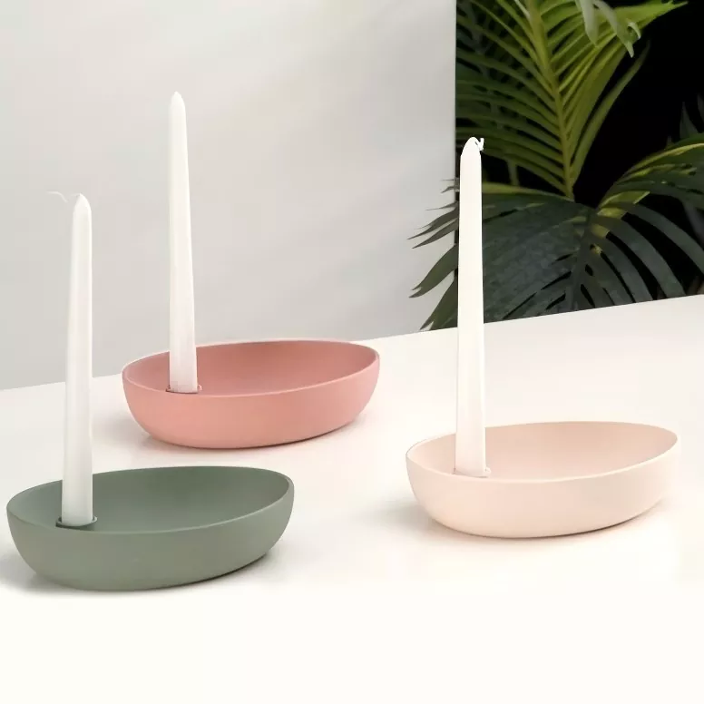 Modern ovális kerámia gyertyatartó Modern ovális kerámia gyertyatartó