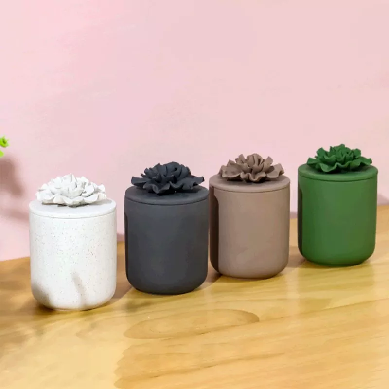 Relief szirom kerámia gyertyatartó